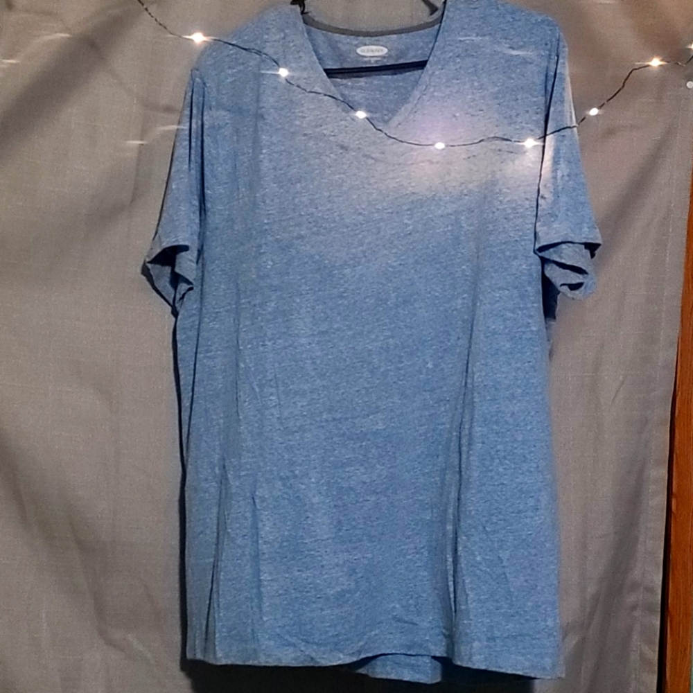 Old navy v neck tee